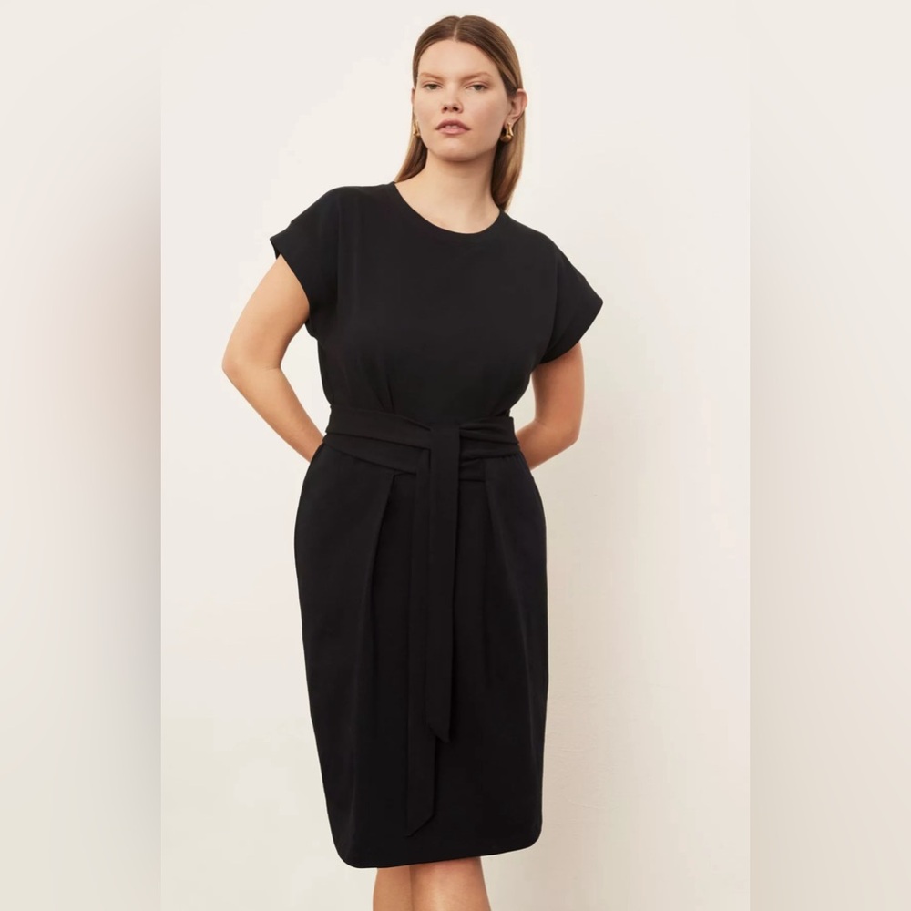 Vince Extended T-Shirt Short Sleeve Tie-Waist
Dress Size 1X XXL 16 18 Black